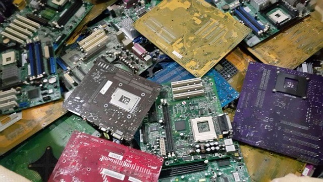 Nhật Hàn chuyên thu mua tất cả các phế liệu điện tử trên thị trường