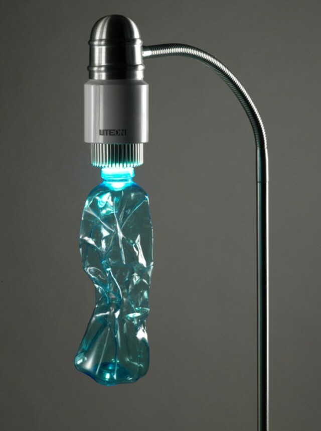 Làm lồng đèn bằng chai nhựa
